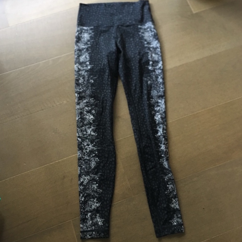 Lululemon luxtreme high rise leggings